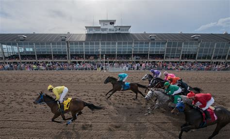 Horse races at fonner park. Things To Know About Horse races at fonner park. 